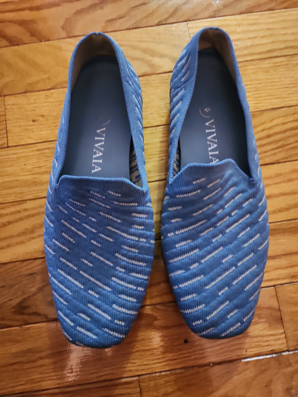 VIVAIA Samantha Walker Square-Toe Loafers Blue Wave Pattern Knit Flats Like New